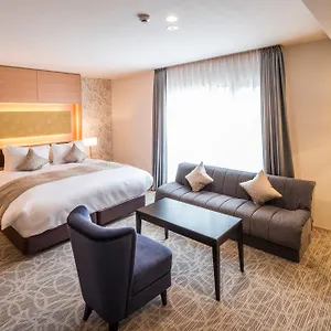 Hotel Shinmachi Rokkaku Grandereverie, Kyōto